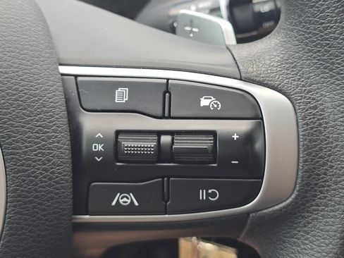 Used 2025 Kia Sportage LX FWD image 29