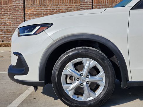 Certified 2023 Honda HR-V LX image 10