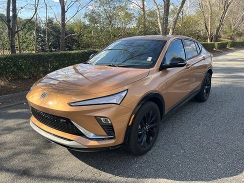 Used 2024 Buick Envista Sport Touring w/ Convenience I Package image 1