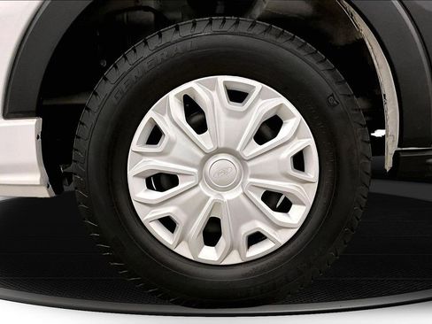 Used 2020 Ford Transit 350 XLT image 32