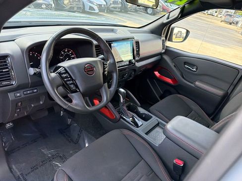 Used 2024 Nissan Frontier Pro-X w/ Technology Package RWD image 13