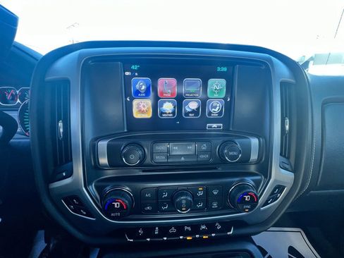 Used 2018 GMC Sierra 1500 SLT image 31