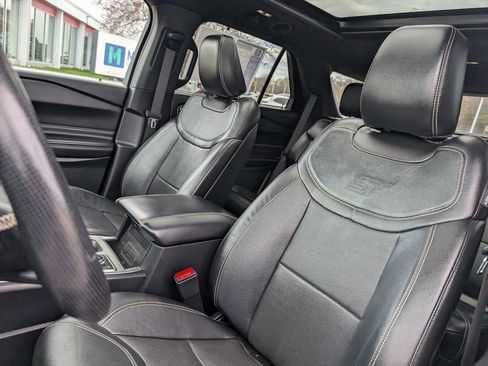 Used 2020 Ford Explorer ST w/ ST Street Pack AWD/4WD image 20