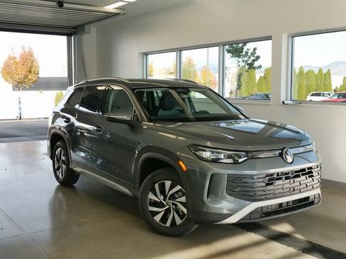 New 2026 Volkswagen Tiguan S image 1