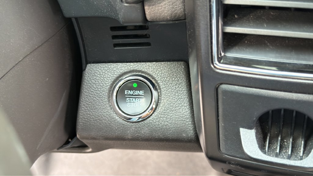 Used 2018 Ford Expedition Limited w/ Equipment Group 302A RWD image 36