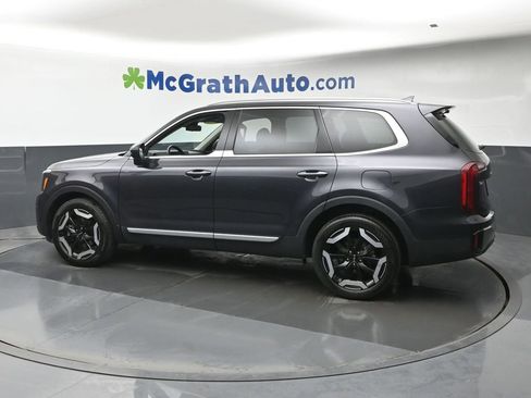 Used 2025 Kia Telluride S FWD image 21