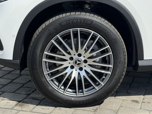 New 2026 Mercedes-Benz GLC 300 4MATIC image 13