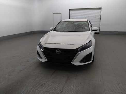 Used 2023 Nissan Altima 2.5 S FWD image 15