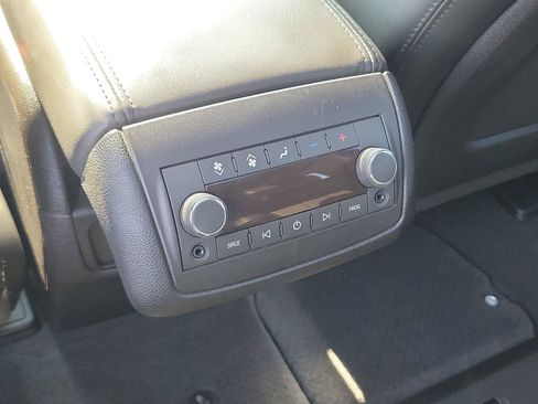Used 2012 GMC Acadia Denali AWD/4WD image 8