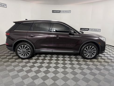 Used 2023 Lincoln Corsair Reserve w/ Equipment Group 201A image 7