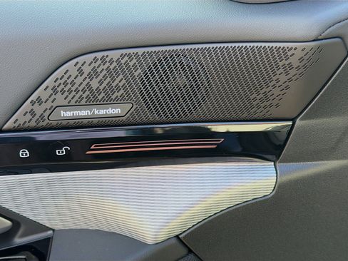 New 2026 BMW 530i w/ M Sport Package image 24