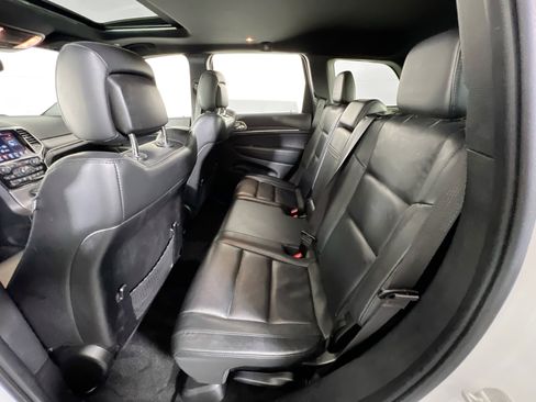 Used 2021 Jeep Grand Cherokee Limited image 25