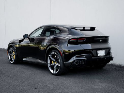 Used 2023 Ferrari Purosangue AWD/4WD image 11