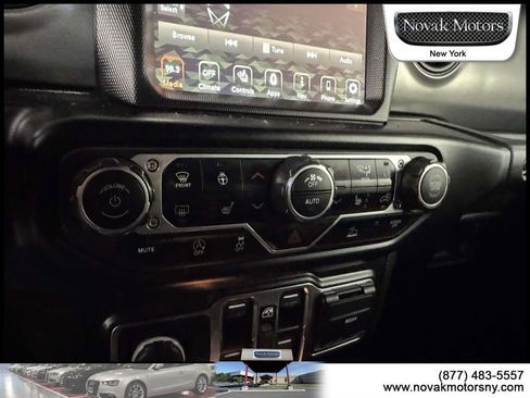 Used 2022 Jeep Wrangler Unlimited Sport AWD/4WD image 20