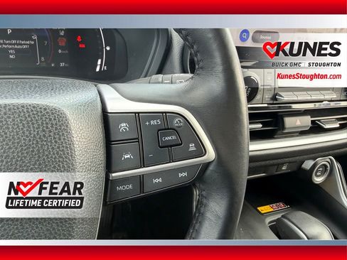 Used 2024 Toyota Grand Highlander AWD image 29