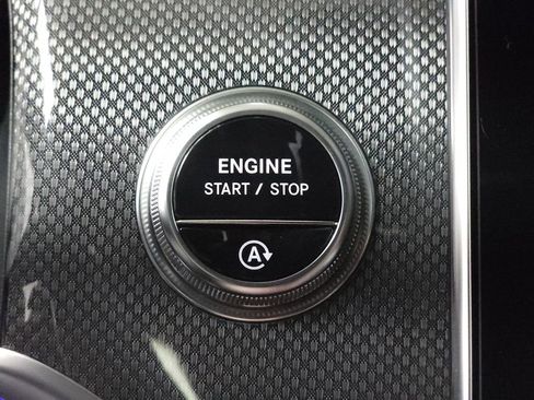 Used 2025 Mercedes-Benz GLC 43 AMG 4MATIC Coupe image 16