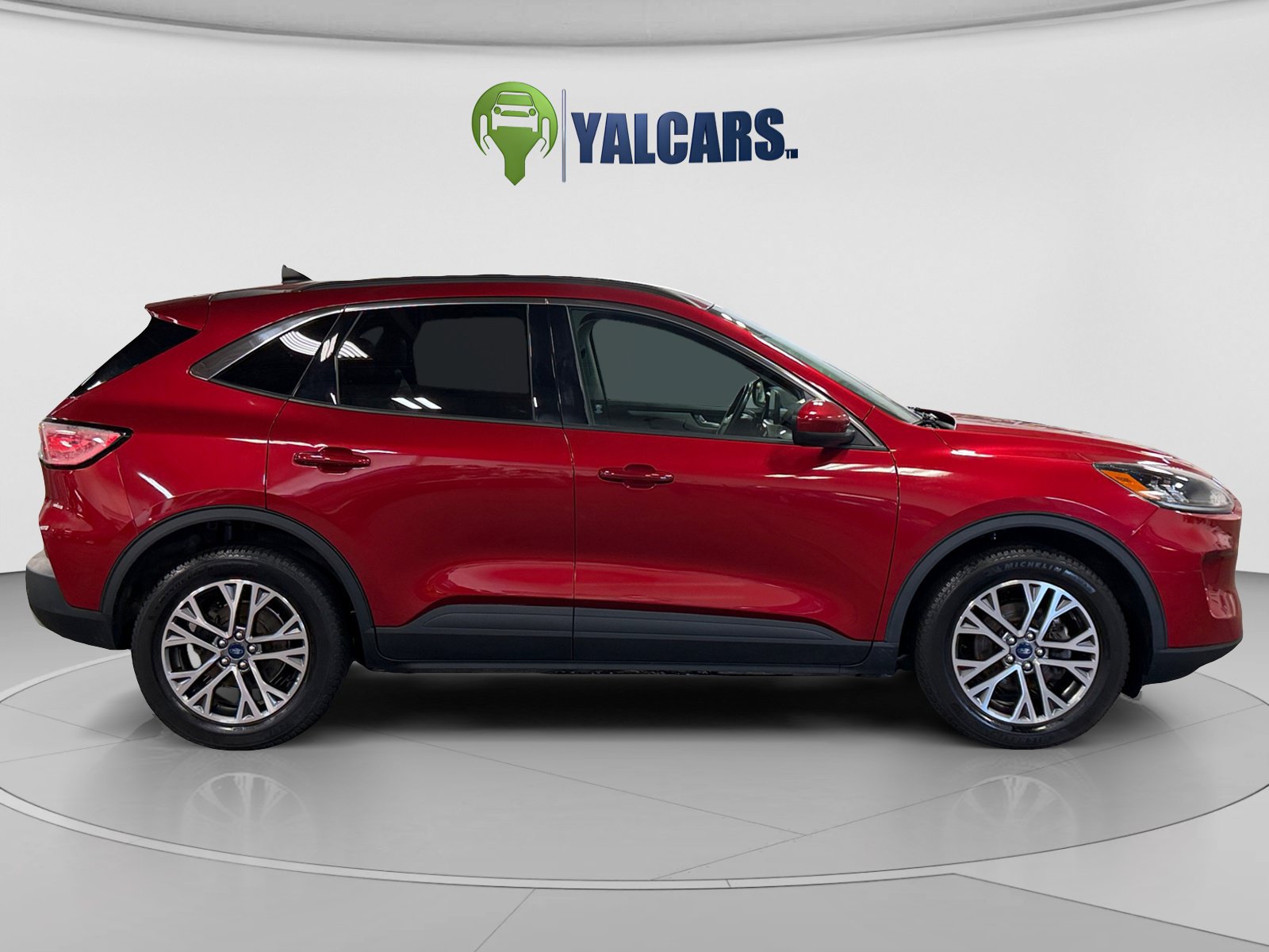 Used 2021 Ford Escape SEL w/ Technology Package AWD/4WD image 6