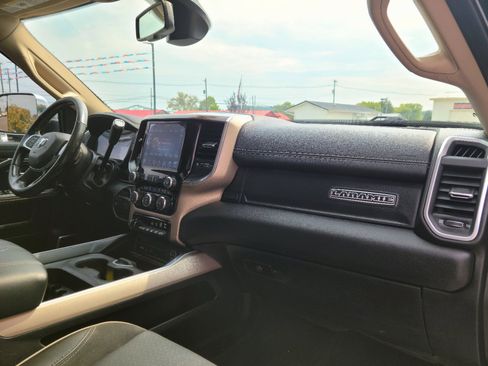 Used 2019 RAM 2500 Laramie image 22