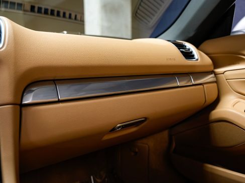 Used 2013 Porsche Boxster S RWD image 16