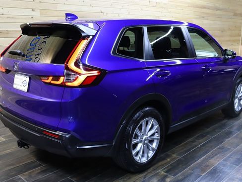 Used 2025 Honda CR-V EX-L image 5