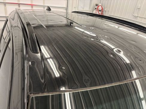 Used 2021 Buick Envision Essence w/ Sport Touring Package image 27