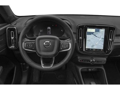 Used 2023 Volvo C40 P8 Recharge Ultimate AWD/4WD image 7