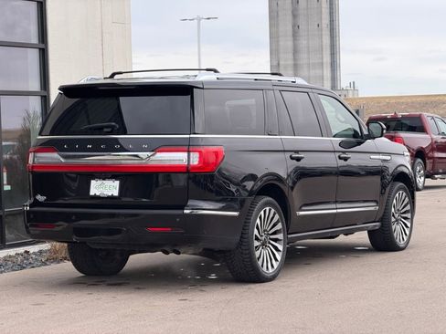 Used 2021 Lincoln Navigator L Reserve image 5