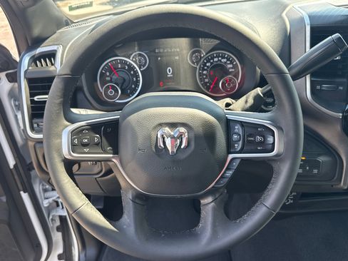 Used 2025 RAM 2500 Big Horn AWD/4WD image 14