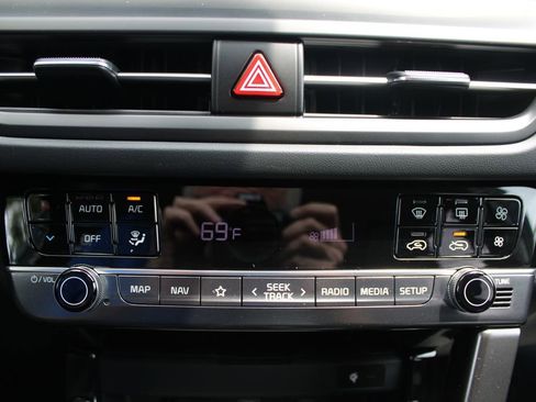 New 2026 Kia Seltos EX FWD image 36