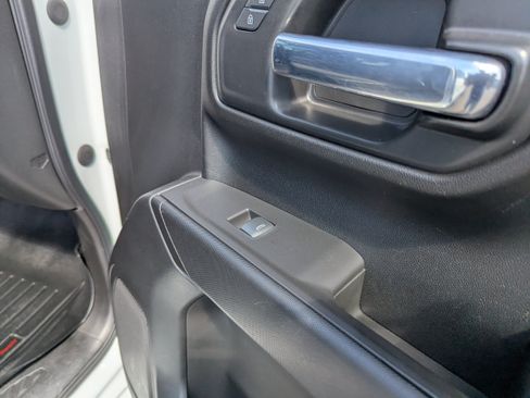 Certified 2021 Chevrolet Silverado 1500 Custom Trail Boss AWD/4WD image 38