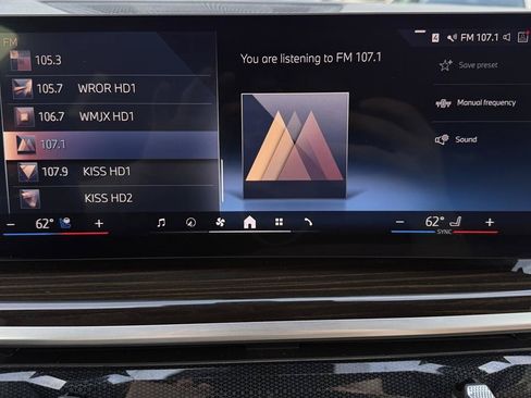 Used 2024 BMW X7 xDrive40i AWD/4WD image 65