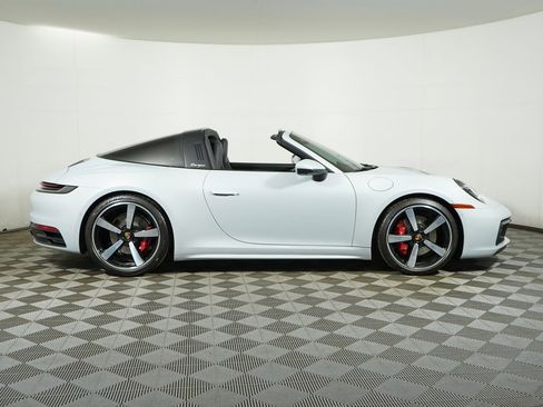 Used 2024 Porsche 911 Targa 4S image 8
