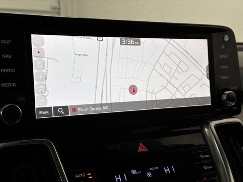 Used 2023 Kia Sorento SX image 27