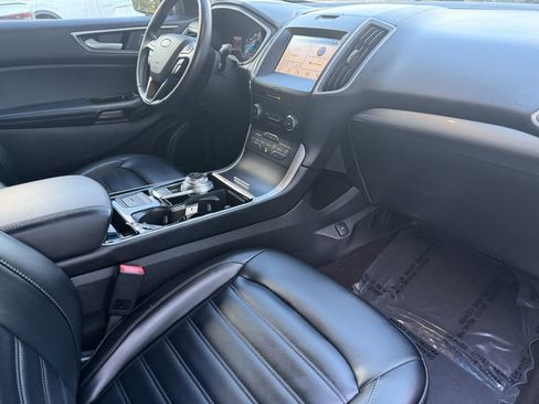 Used 2019 Ford Edge SEL w/ Equipment Group 201A image 10