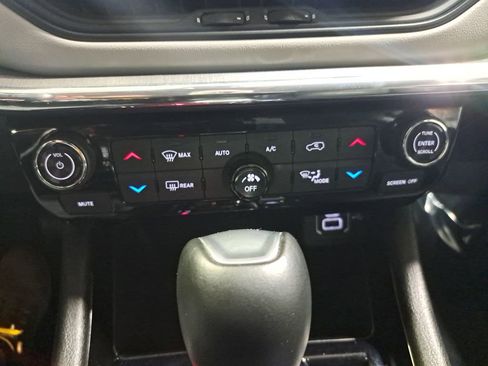 Certified 2022 Jeep Compass Limited image 20