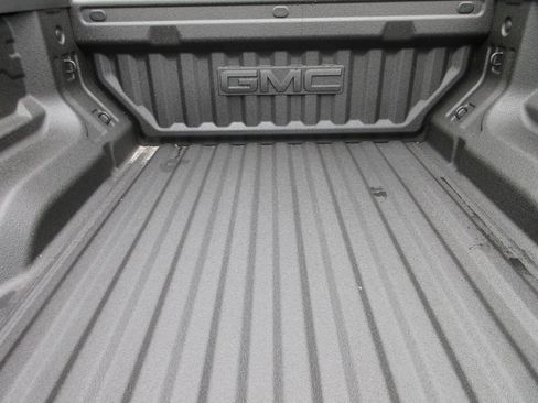 New 2026 GMC Canyon Denali AWD/4WD image 6