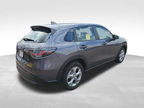Used 2023 Honda HR-V LX image 4