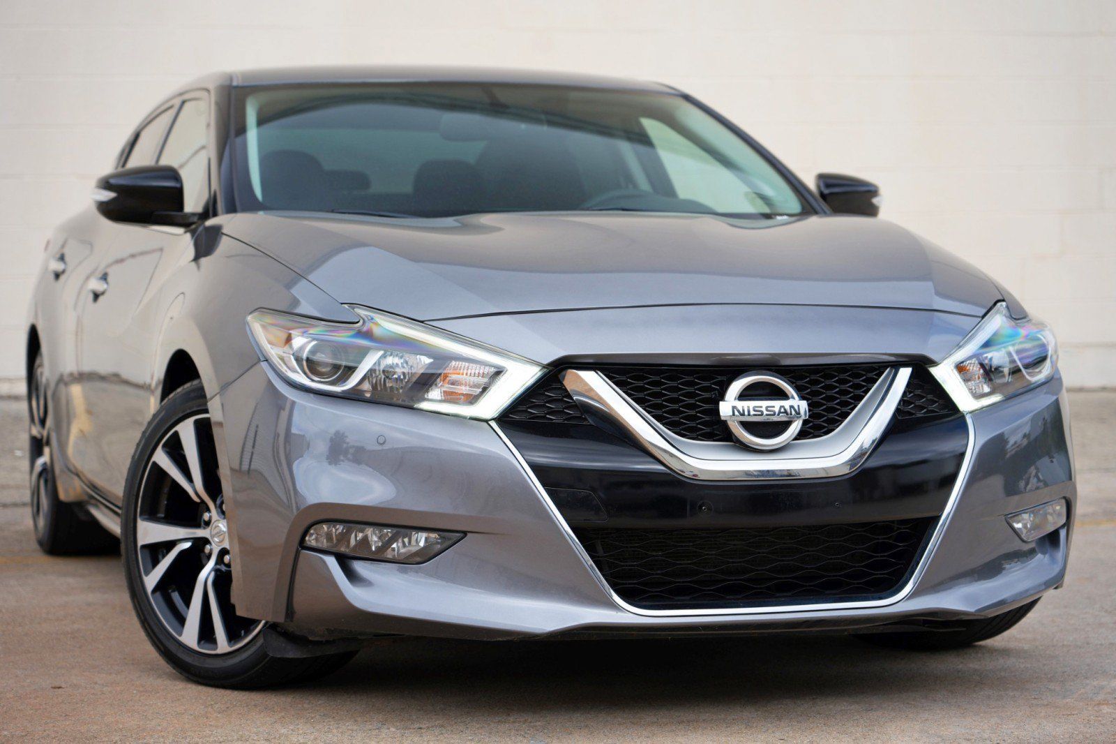 Used 2017 Nissan Maxima 3.5 SV FWD image 2