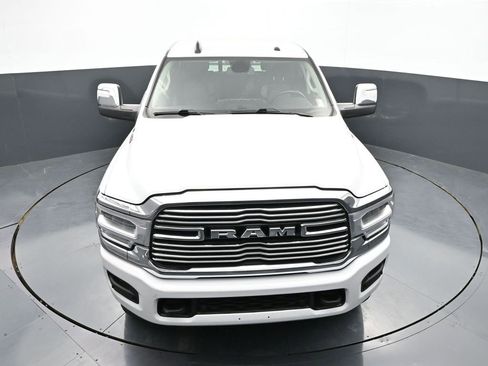 Used 2024 RAM 2500 Laramie image 37