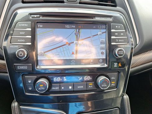 Used 2018 Nissan Maxima Platinum image 29