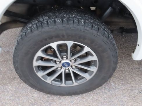 Used 2019 Ford F150 XLT w/ Equipment Group 302A Luxury image 13