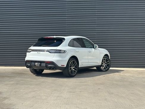 Certified 2025 Porsche Macan image 7