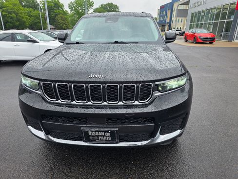 Used 2023 Jeep Grand Cherokee L Laredo AWD/4WD image 8