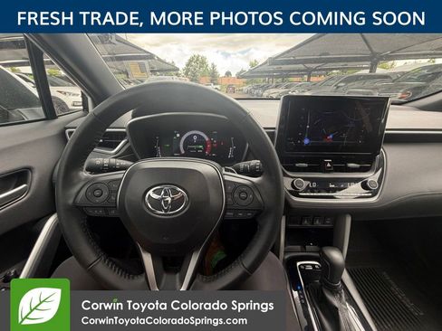 Used 2024 Toyota Corolla Cross AWD Hybrid w/ Convenience Package image 13