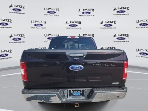 Used 2018 Ford F150 XLT w/ Equipment Group 302A Luxury image 4