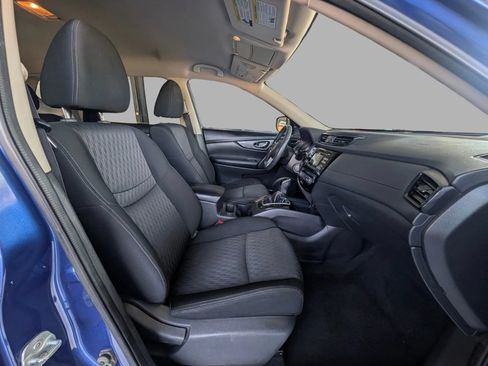 Used 2017 Nissan Rogue SV AWD/4WD image 22