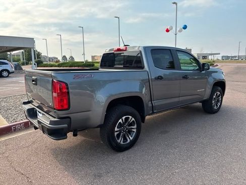 Used 2022 Chevrolet Colorado Z71 AWD/4WD image 29