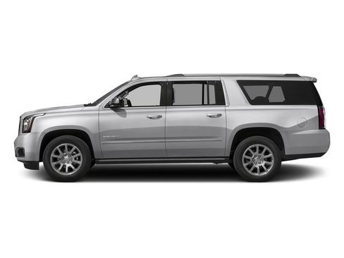 Used 2017 GMC Yukon XL Denali w/ Open Road Package AWD/4WD image 6