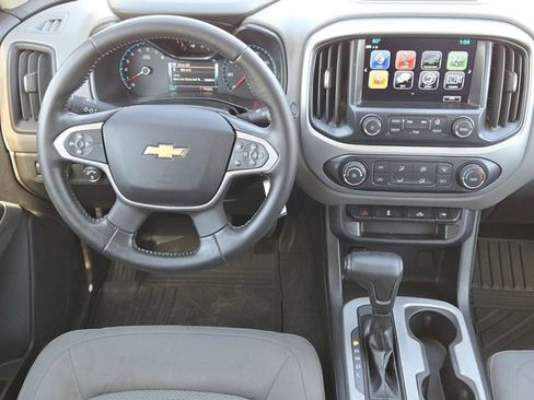 Used 2018 Chevrolet Colorado LT image 26