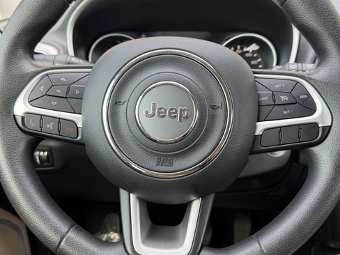 Used 2020 Jeep Compass Sport w/ Tech Group image 34